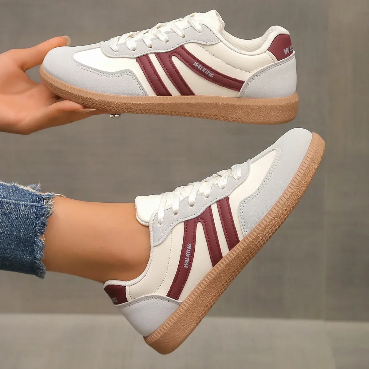 Women Sneakers 2025 Spring New Luxury Flat Loafers Comfortable Slip on Soft Female Sneakers Lightweight Outdoor Shoes for Women image 4