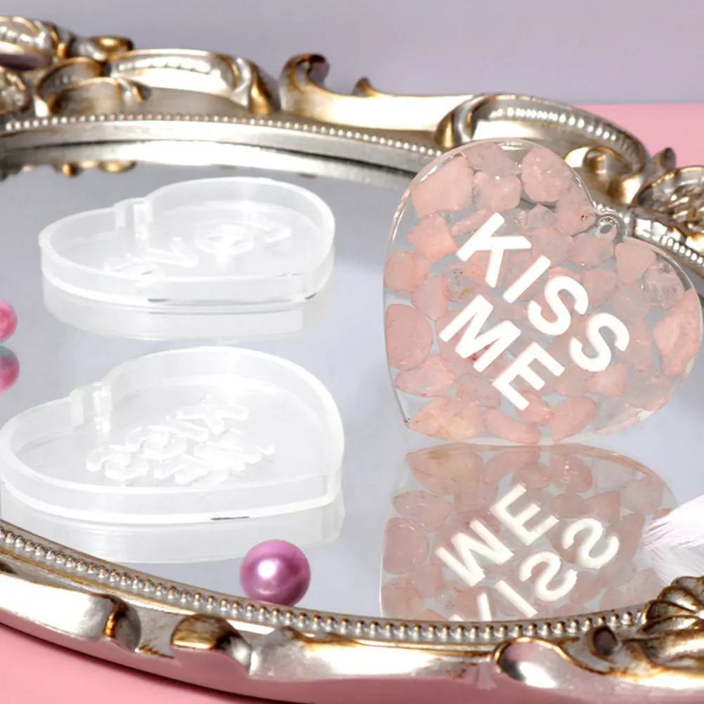 

2Pcs Heart-Shaped Silicone Mold Valentine's Day Pendant Charm DIY Mold Resin Craft Keychain Ornament Making Supplies