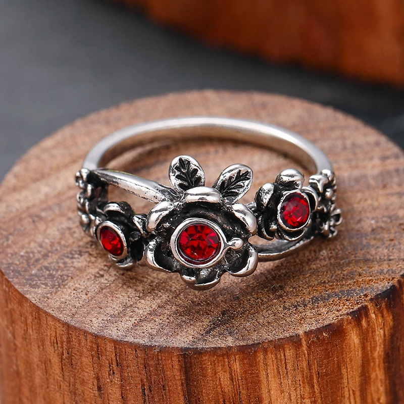 Bohemian Style Flower Red Crystal Ring for Women Gorgeous Charming Silver Color Wedding Engagement Rings Party Jewelry Gifts