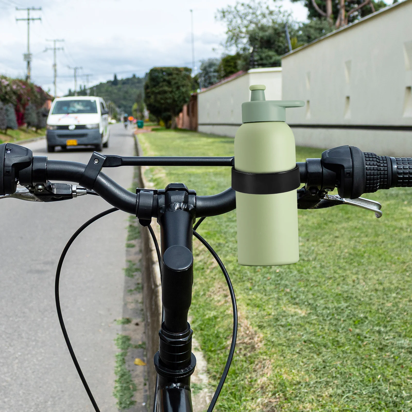 

Bicycle Water Bottle Holder Universal Cup Holder for Bike Handlebar Scooter Aluminum Alloy Lightweight Strong Compatible Various