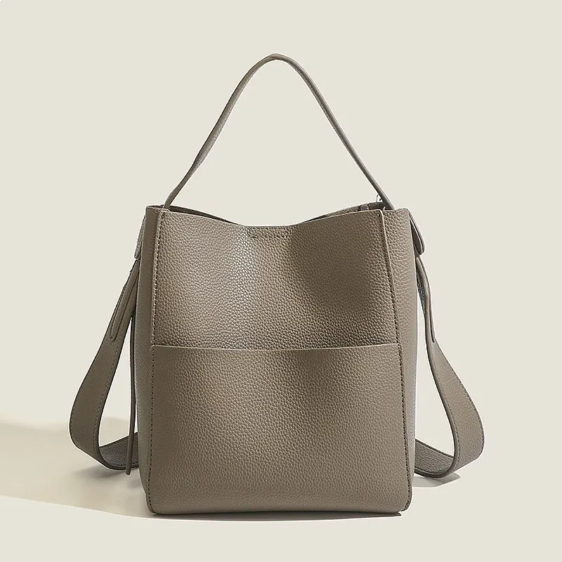 Fashionable 2023 Early Autumn Women's Textured Shoulder Bag Large Capacity Bucket Handbag Tote