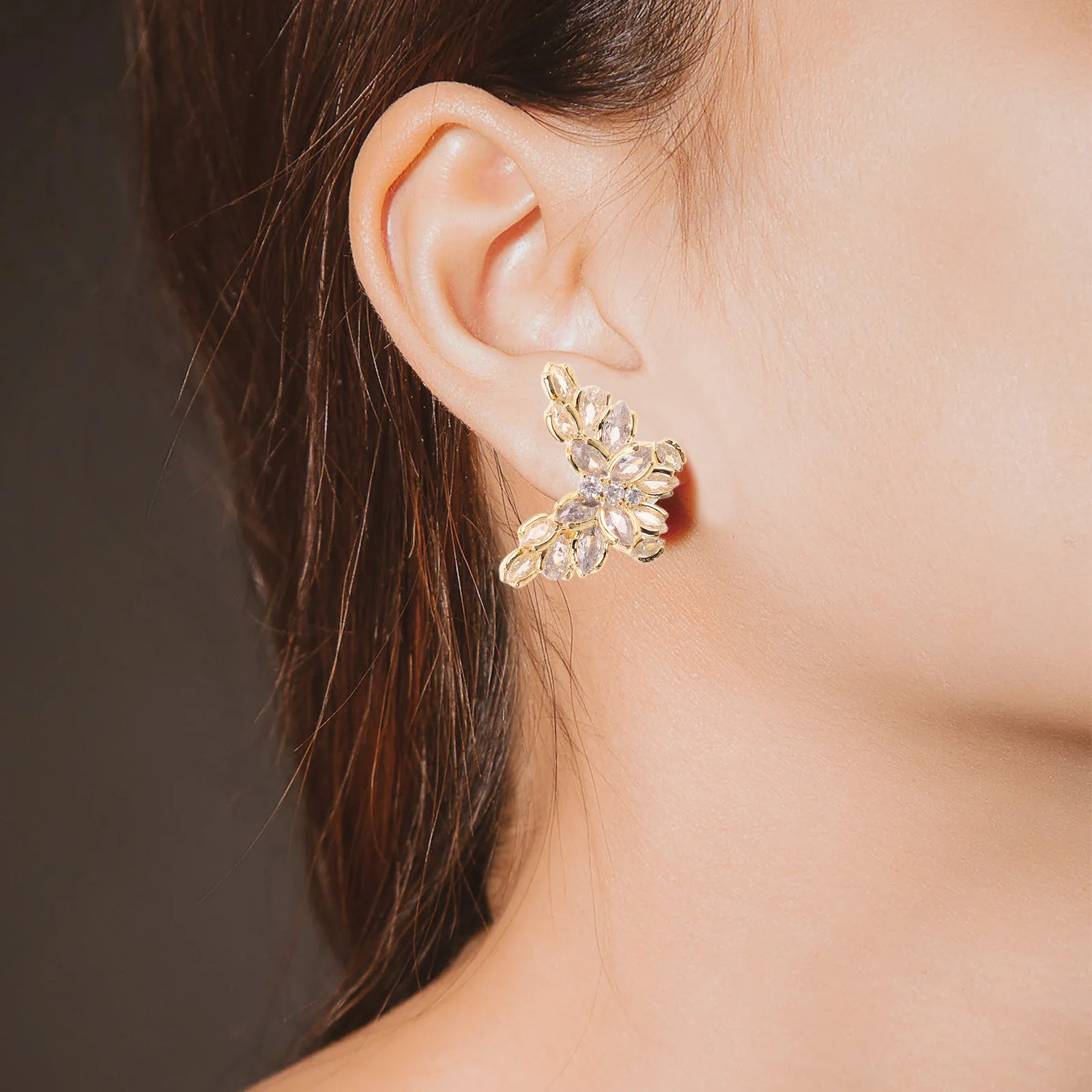 

Butterfly for Women Vintage Luxury Sparkling Copper Earrings For Mom Jewelry Cool Earrings Everyday Wear Gifts