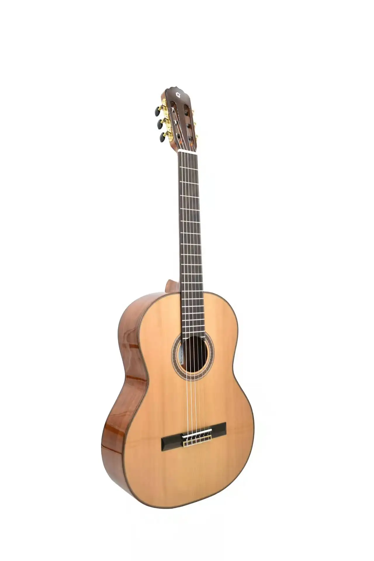 Geake K-200 Top Solid Cedar 4/4 Size Handmade Classical Guitar High Quality Spruce Body Nylon Strings Professional Use Adults