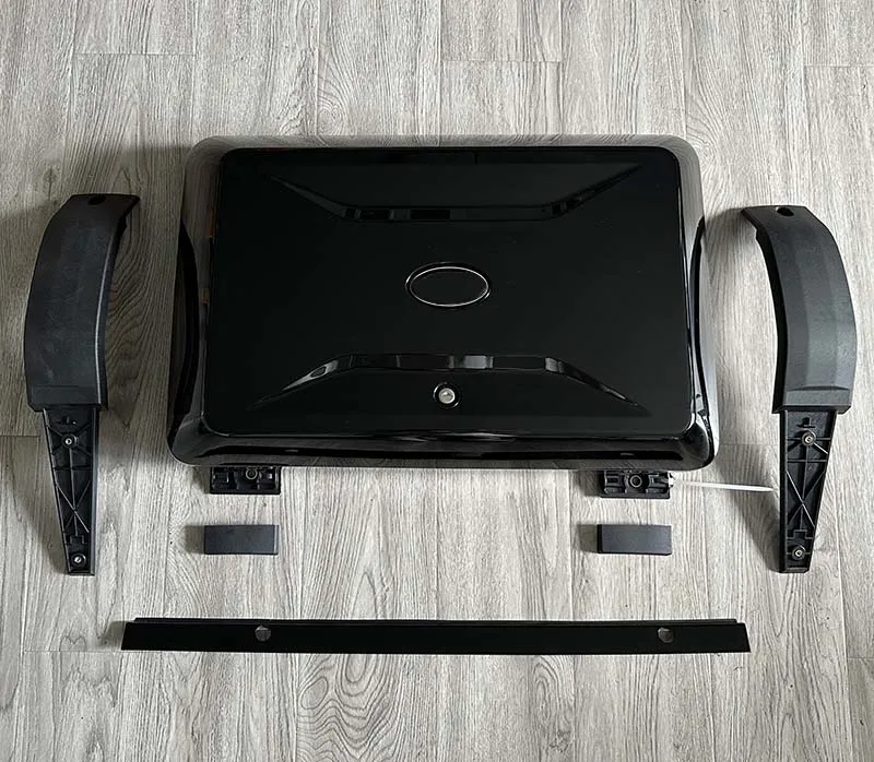 Side toolbox Black