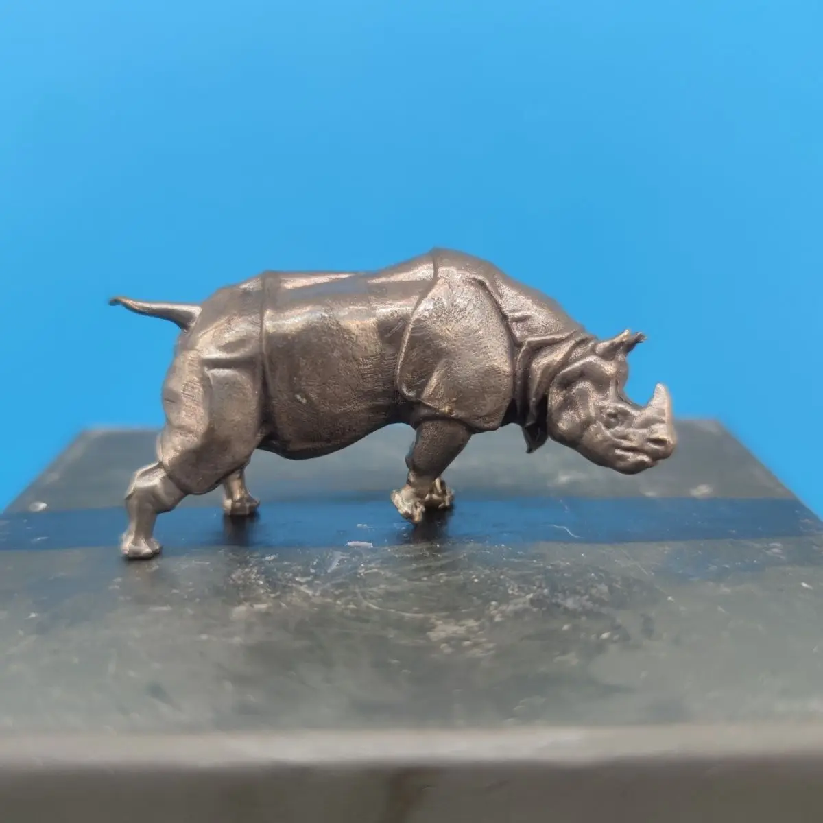 

Vintage Solid Copper Animal Sculpture Paperweight - Desk Decor Symbol of Strength & Perseverance, Unique Office Gift