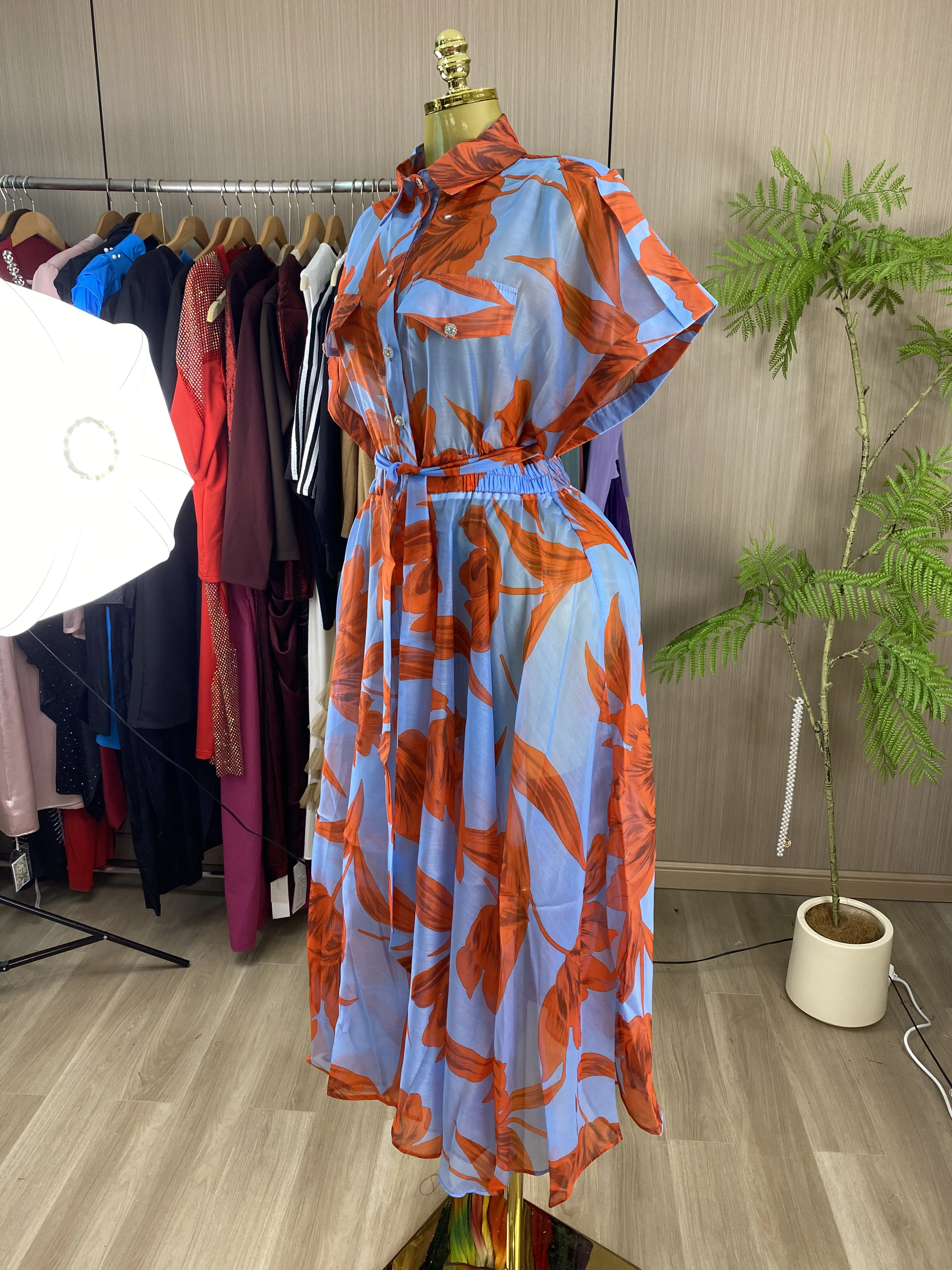 2026 New Women's Stand-Collar Short-Sleeve Printed Midi Dress with Waist Tie and Slim Fit-GZXX1061