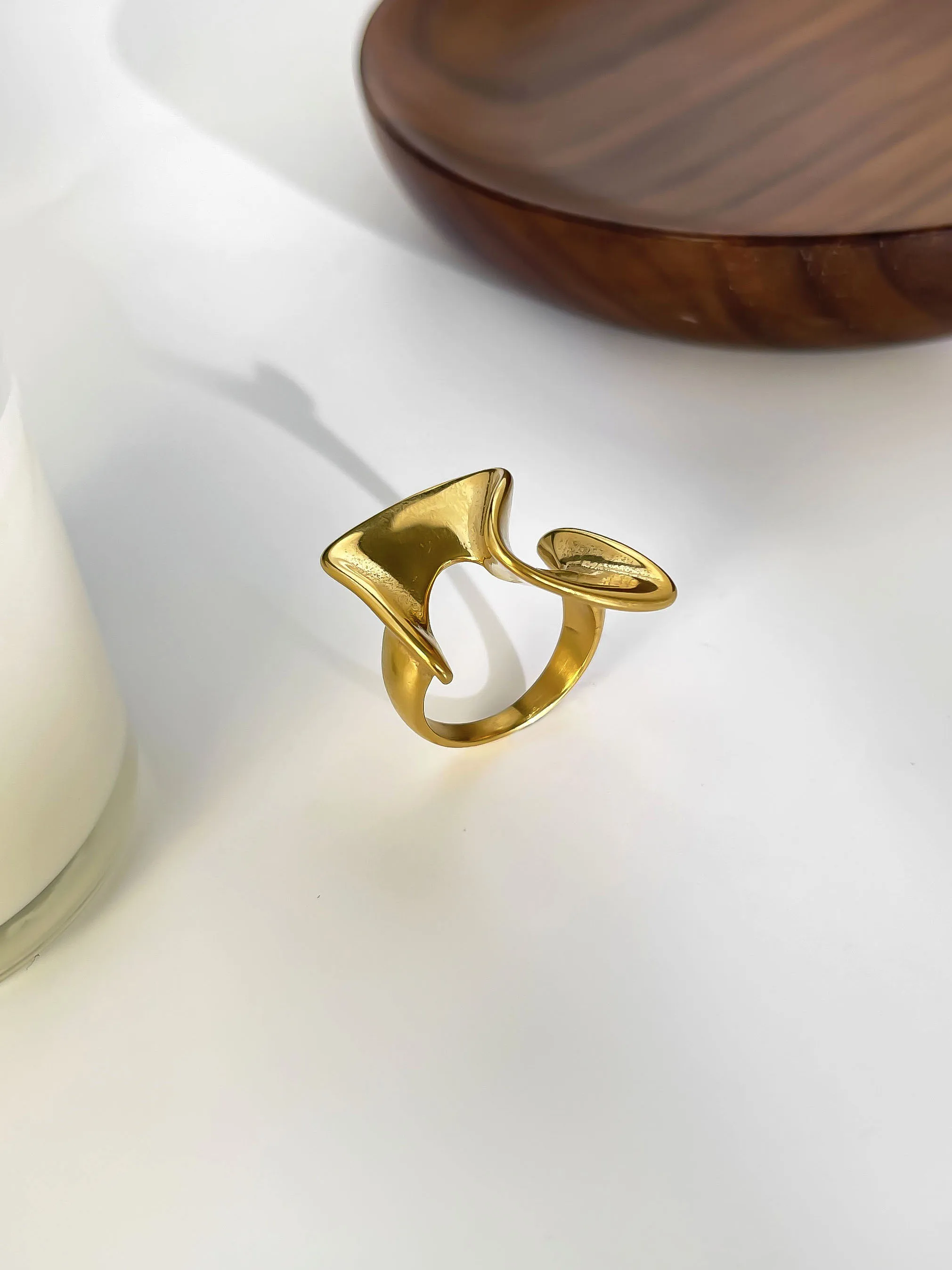 Peri'sbox Simple Fashion Gold Plated Irregular Twisted Surface Rings for Women Men Creative Statement Jewelry Gifts Anti-Tarnish image 4
