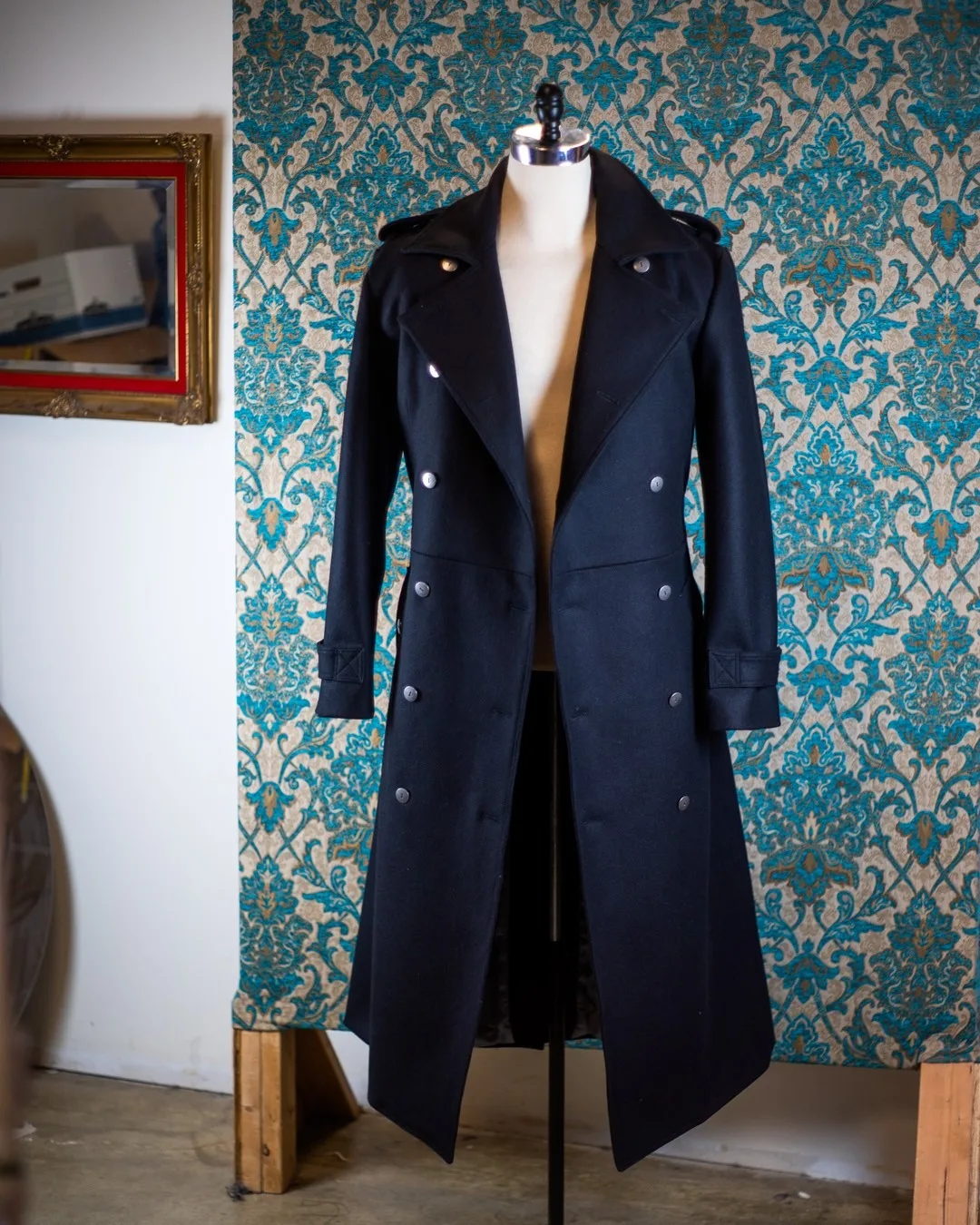 Modern Men Long Coat 1Pce Notched Lapel Long Sleeve Trench Coats Double Breasted Warm Plus Size Business Blazers Customized
