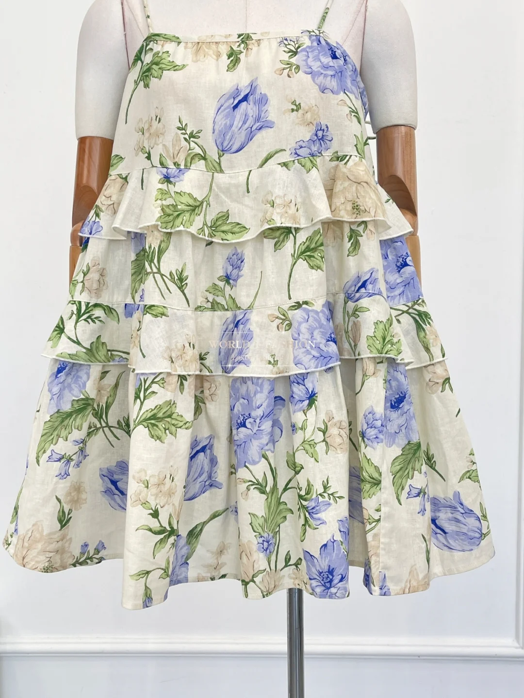 High Quality Beige Floral Print Sleeveless Ruffles Frilled Mini Dress for Holiday