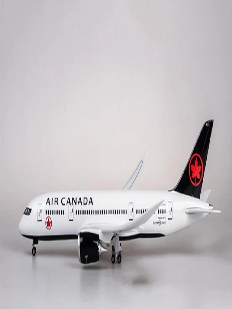 1/130 Scale 43cm 787 Model Airplane B787 Canada Airlines Model Planes With Light Model Plane Wheel Diecast Plastic Resin Collect