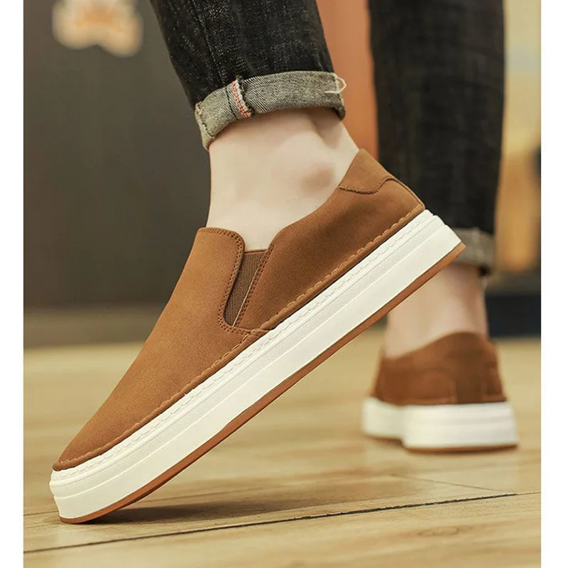 

Genuine Leather Casual Shoes Men Loafers Slip On Cowhide Black White Shoes Flat Soft Comfortable Brand Male Footwear DX977