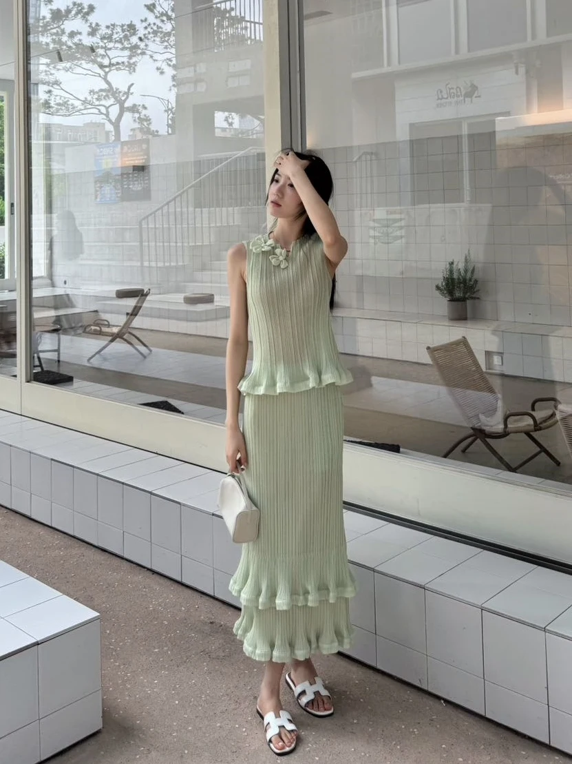 Casual Pleated Shirt Set Women's Fashion 2026 Summer High Waist Straight Cut Two-Piece Ensemble Elegant Commute Ready Outfit