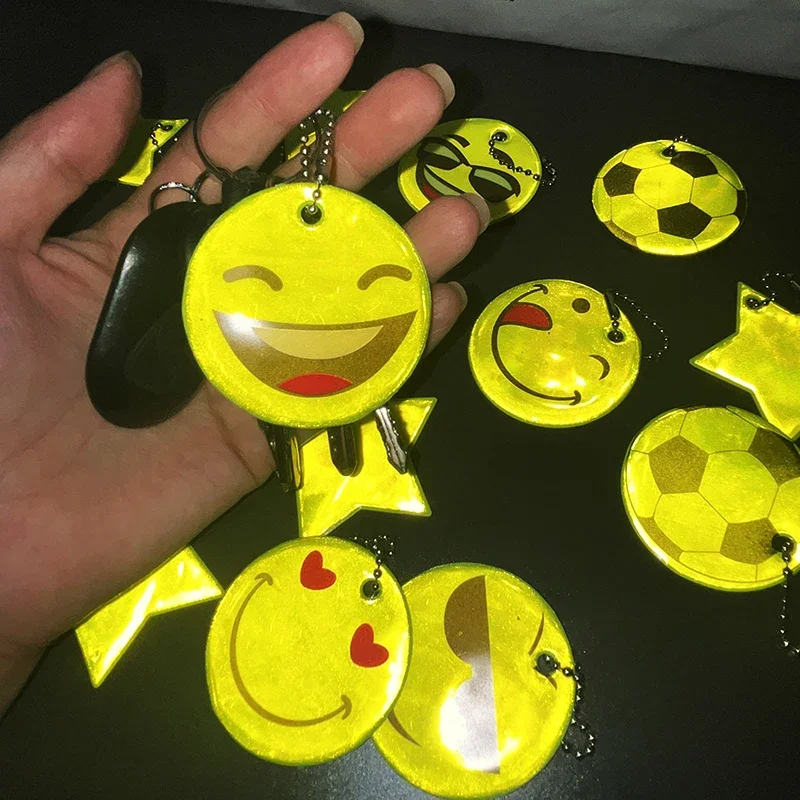 10PCS Basketball Reflective Keychains Outdoor Night Safety Stars Lightning Backpack Pendants Fashion Key Rings Gifts