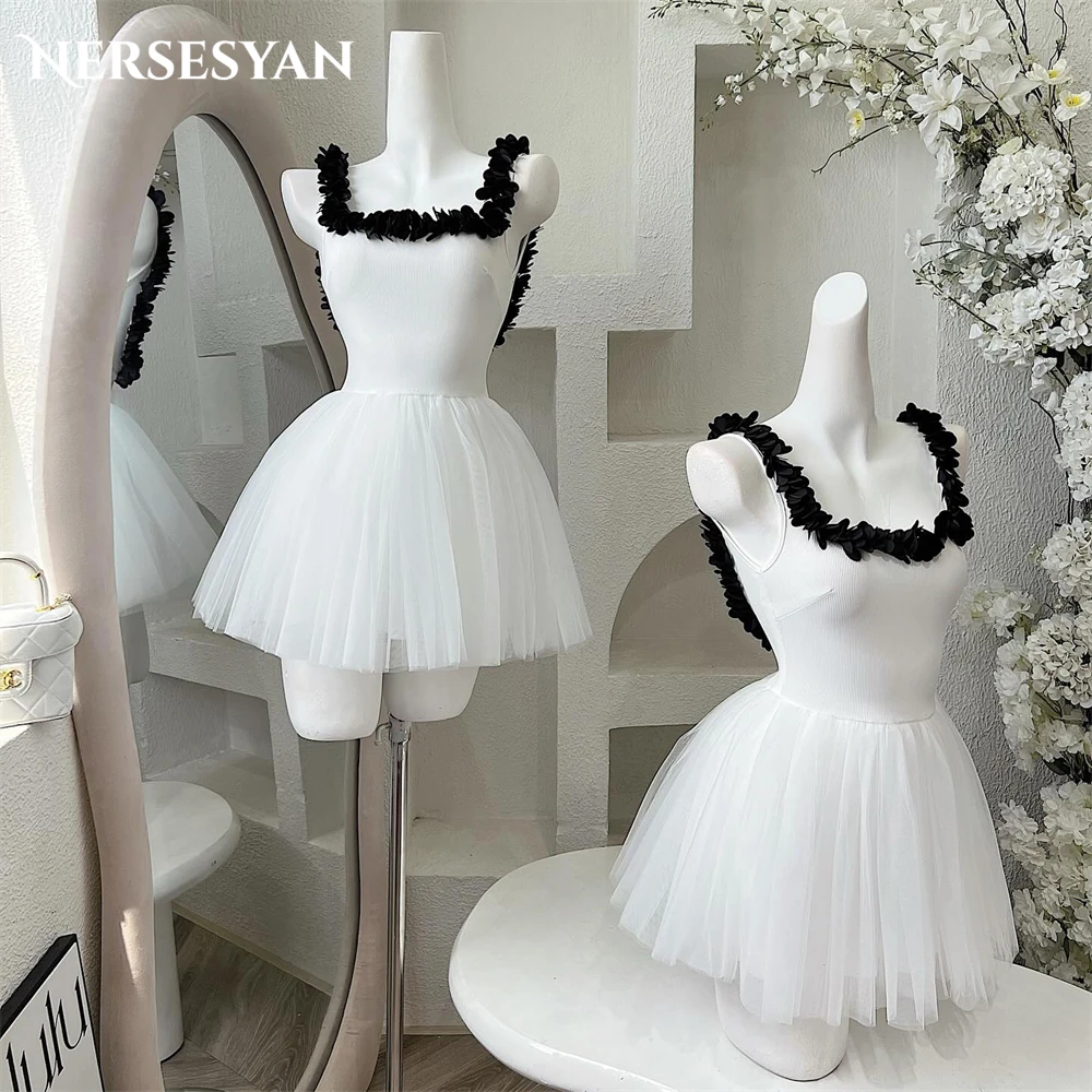 

Nersesyan Solid Tulle Formal Prom Dresses Square Collar Flowers A-Line Evening Dress Backless Sleeveless Graduation Party Gowns