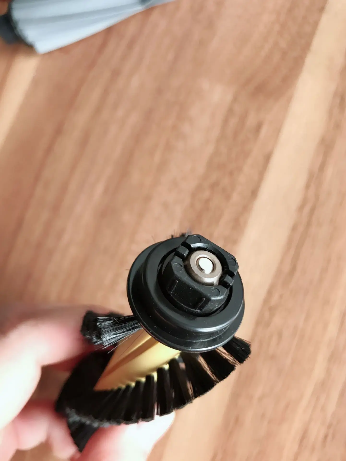 Adapt to ILIFE smart sweeper A4 roller brush roller cleaning roller brush side brush accessories