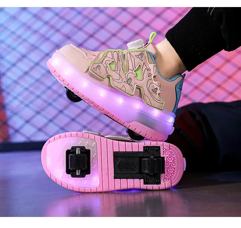 Chaussures à roulettes en cuir pour garçons, chaussures à roulettes croates, bouton tournant, flash lumineux, 600 étudiants, sport peuvent recevoir, nouveau, 2023