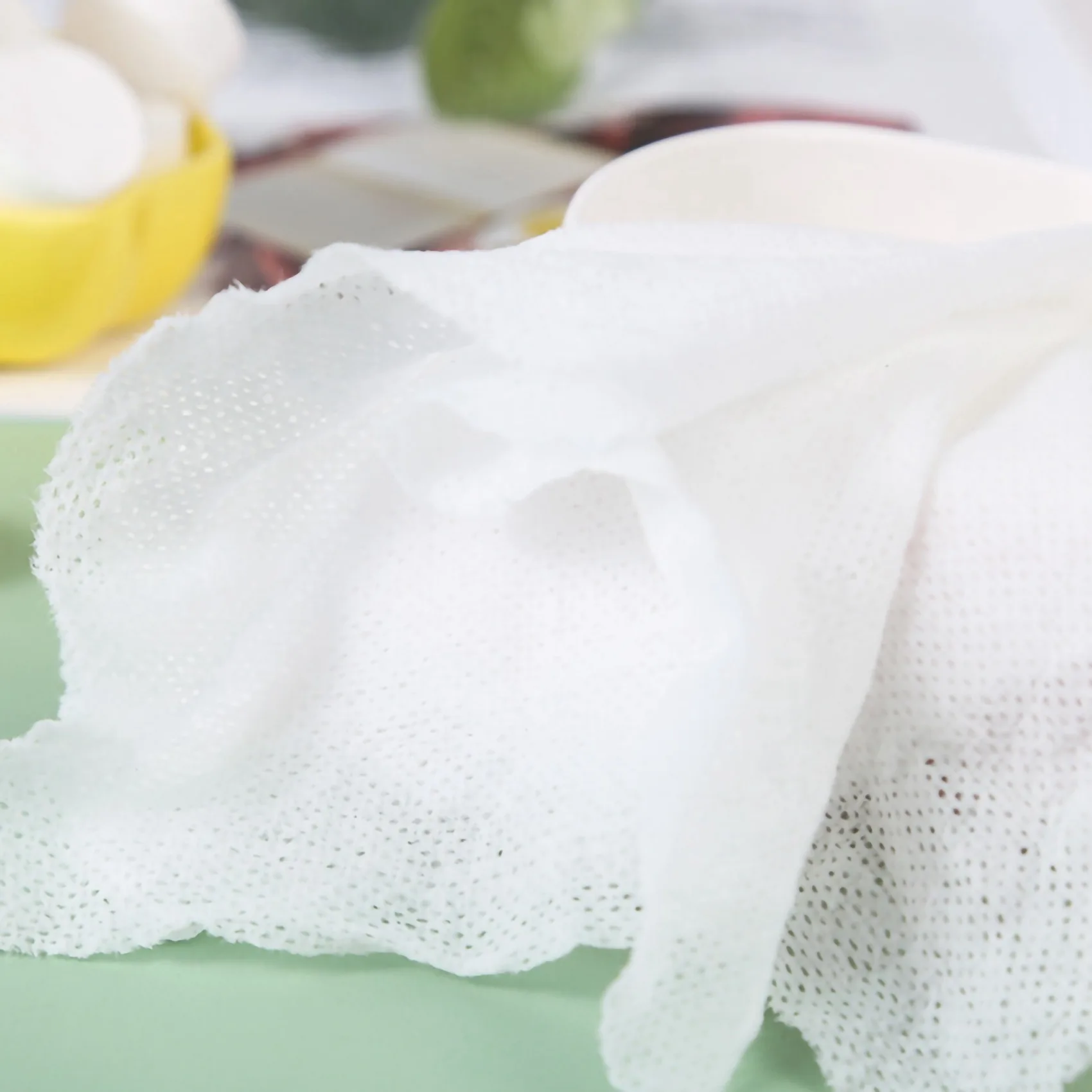 New 300 Pcs Compressed Towels Portable Disposable Compressed Cotton Coin Tissue Towel for Travel, Camping, Hiking