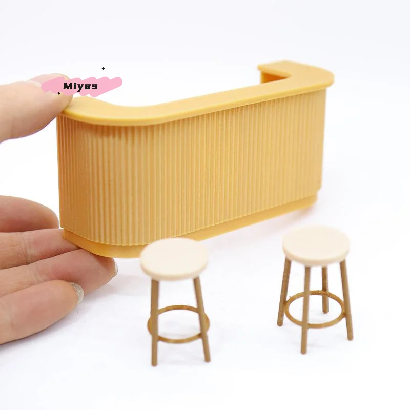 Conjunto de móveis de plástico em miniatura, 3 peças, para casa de bonecas, escala 1/12, mesa, cadeira, balcão de bar, modelo de acessórios para casa de brincar