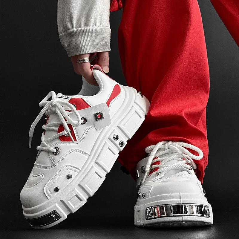 

Красивые бестселлеры — белые — красные массивные кроссовки для папы, металлические заклепки и шнуровки — идеально подходят для уличной одежды