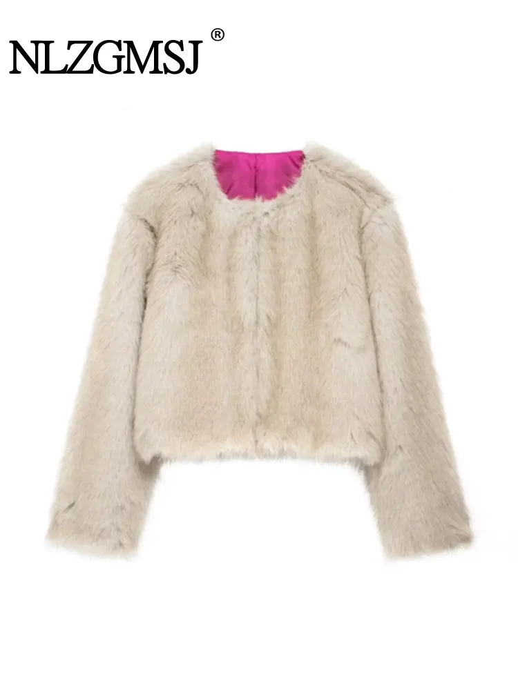 

2024 Winter Women Fur Coat Warm Winter Fashion Long Sleeve Female Coats Streetwear Creamy White Ladies Outwear