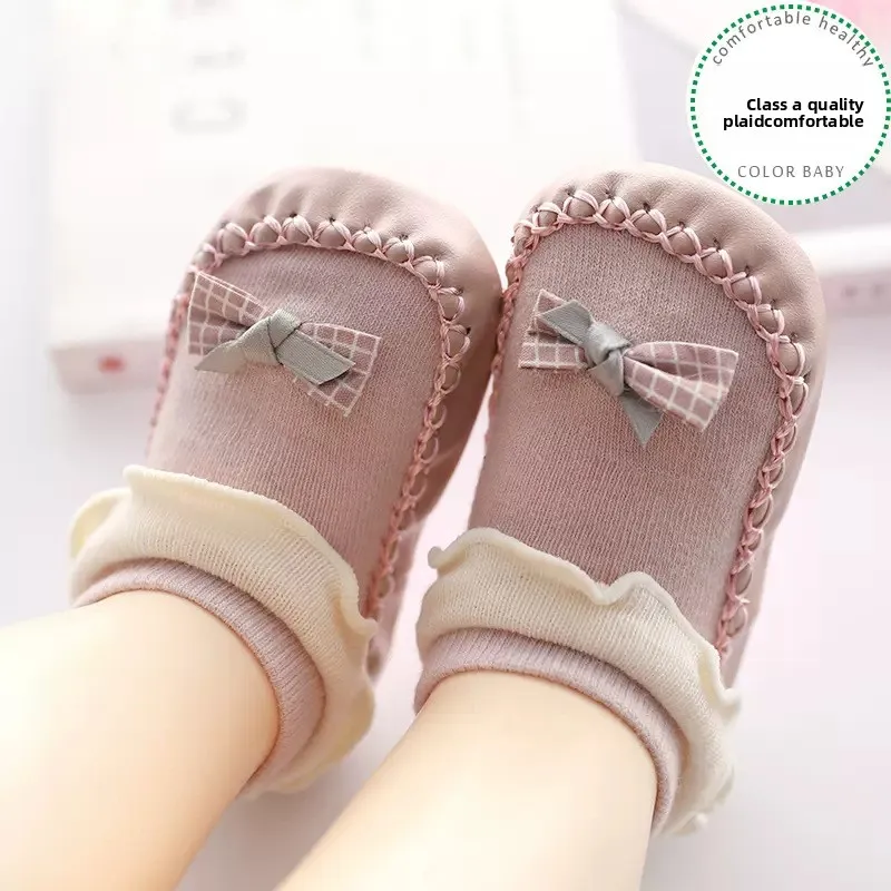 Рисунок 2 - Детские напольные носки для малышей