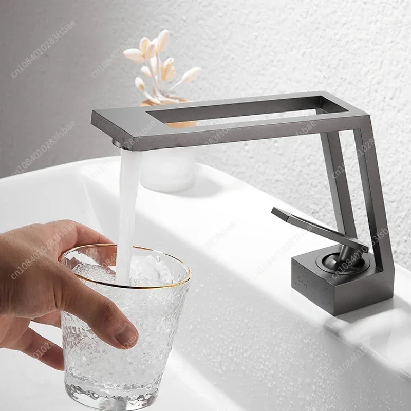 

New Hollowed-out Creative Faucet Washbasin Hot and Cold All-copper Bathroom Bathroom Cabinet Washbasin Washtable Faucet Hand