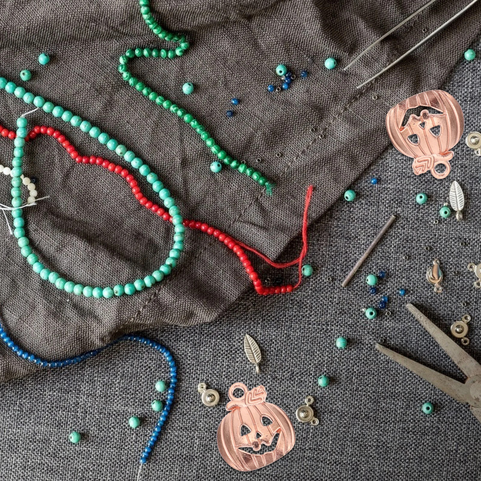 

100 Pcs Pumpkin Pendant Patch Charms DIY Jewelry Supplies Earrings Making Decorative