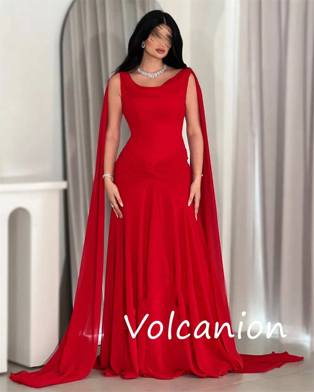 Abiti lunghi personalizzati con scollo rotondo in jersey squisito con pieghe a trapezio Occasioni su misura Moda in stile cinese