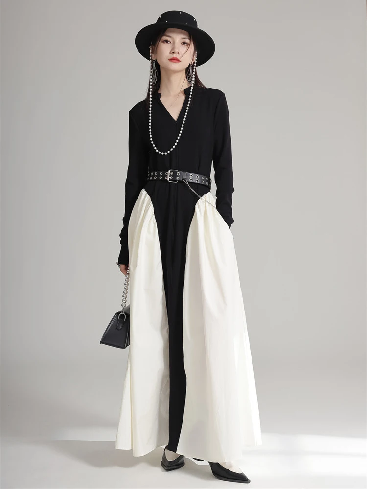 [EAM] Women Black Color-block Pocket Elegant Floor-Length Dress New V-Neck Long Sleeve Fashion Tide Spring Autumn 2024 1DH4922