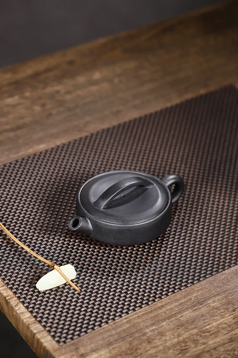 Yixing Handmade Wide‑Mouth Hanwa Zisha Teapot, Private‑Stored Natural Black Clay, Household Kung Fu Brewing Teapot