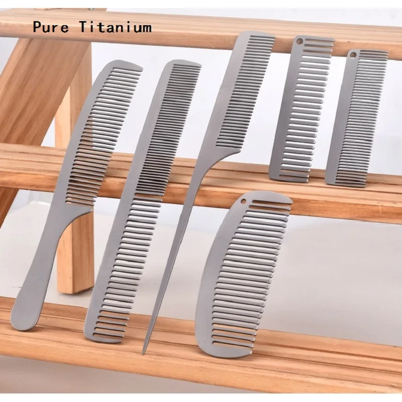 Titanium Comb Anti-Static Portable Camping Comb Heat-Resistant Outdoor Hair Comb Small Lightweight Comb for Outdoor Use