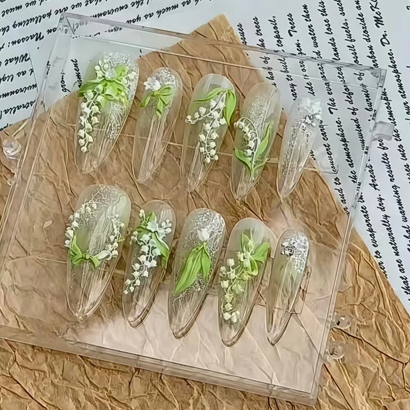 A Nail Art Mold Made of Spring Small Flower, Bell, Orchid, Broken Flowers, Three-Dimensional Carving, Transparent Silicone Mold