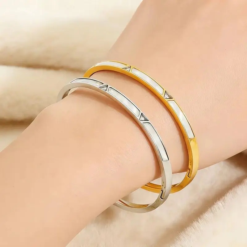 Fashion Stainless Steel Shell Inverted Triangle Zircon Inlaid Bracelet For Women's Party Jewelry