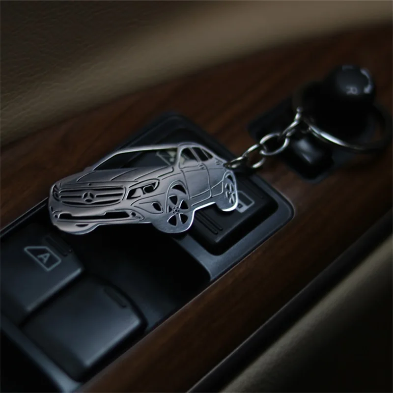 Stainless steel personality hollow Jeep car model pendant keychain Key chain jewelry