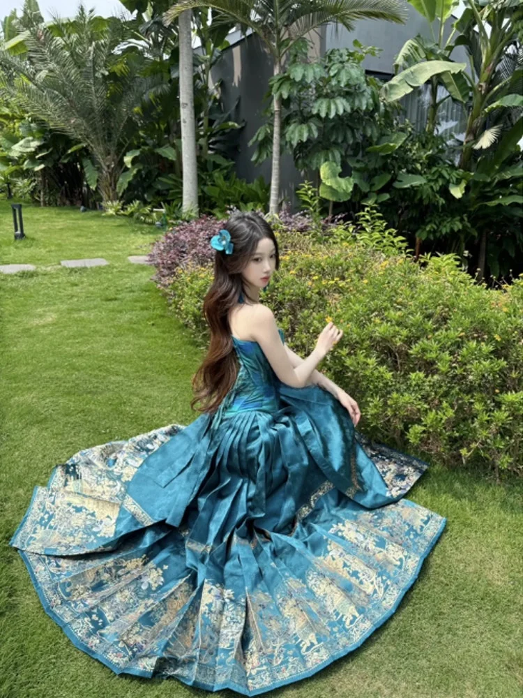 New Chinese Style Hanfu Peacock Blue Strapless Fishbone Top And High Waist Skirt Two Piece Set Women Spring Summer Fashionable