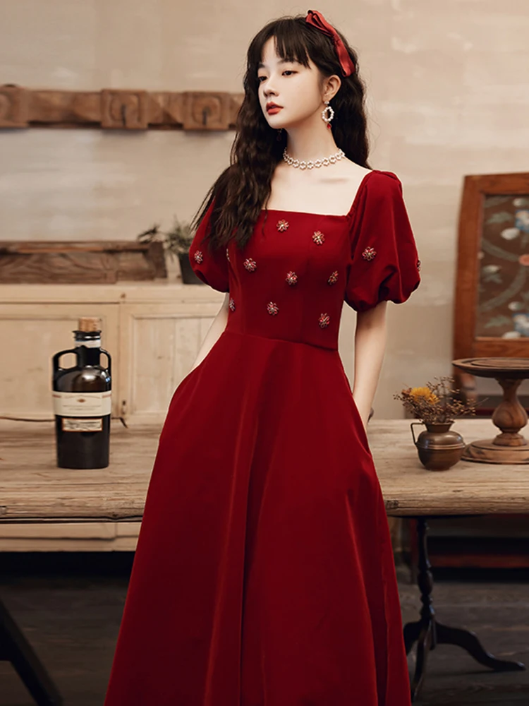

Red Velvet Evening Gown Wedding Dr for Women High Waist Long Sve Embroidered Ball Dr Suitable for Wedding And Par