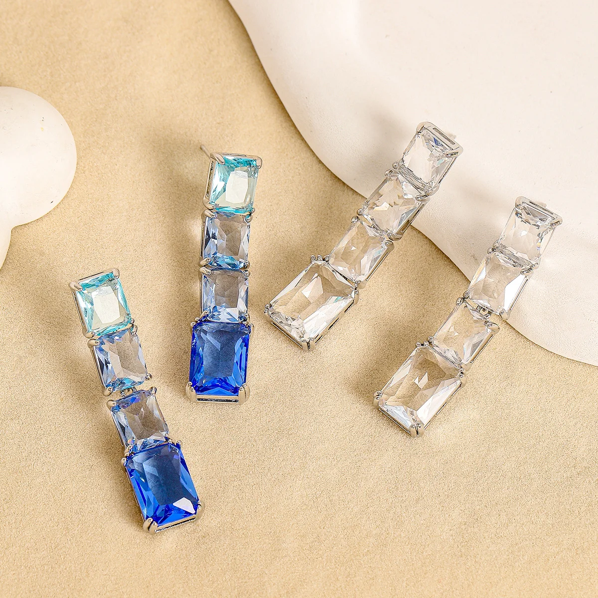 

Square sugar-shaped alexandrite zirconia minimalist geometric earrings - natural and fashionable jewelry, trendy earrings