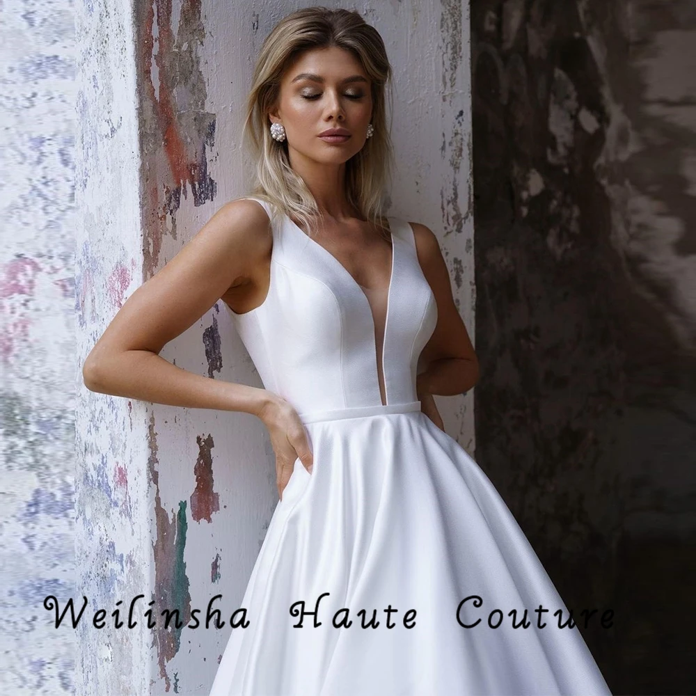 Weilinsha V Neck Court Train Bridal Gowns 2022 Italian Satin Wedding Dresses for Marriage   Zipper Back Robe De Mariée 2023