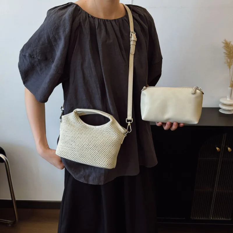 

New Black White Stripe Bucket Bag for Women - Large Capacity Beach Tote, Hollow Out Casual Shoulder Bag, Stylish Crossbody Purse