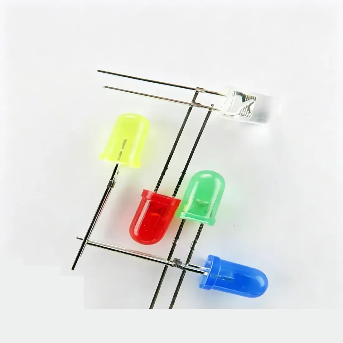 10Pcs/Lot 3MM LED GREEN/ORANGE/RED/YELLOW/BLUE Color Diffused Super Bright 3mm LED