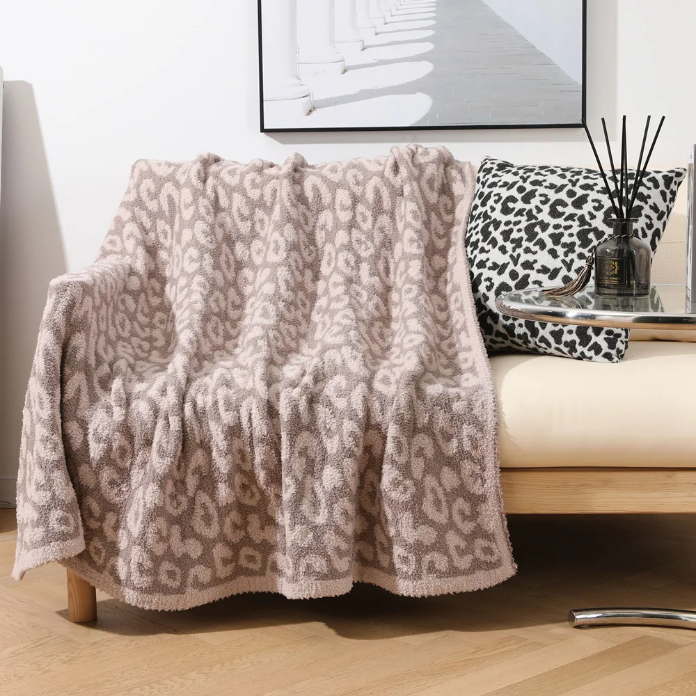 

Leopard Print Knitted Plush Throw Blanket for Sofa Couch Bed Winter Decor Bedspread Coverlet Oversized Soft Travel Queen King XL