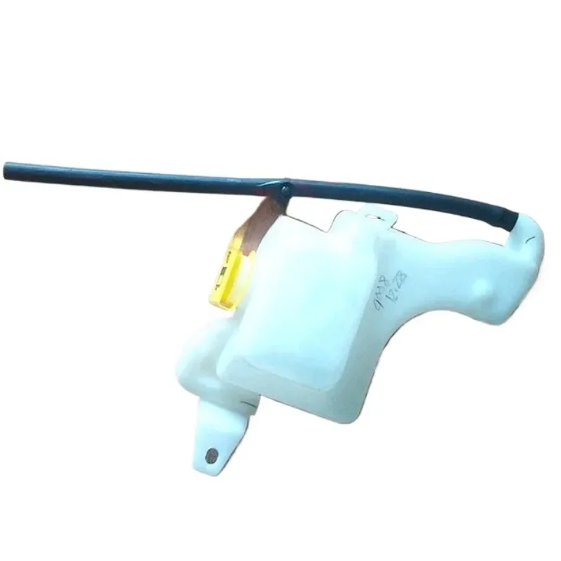 

05058156AI China New Genuine Auxiliary Water Tank Replenishmen Antifreeze Kettle for Jeep Compass for Dodge Journey Caliber