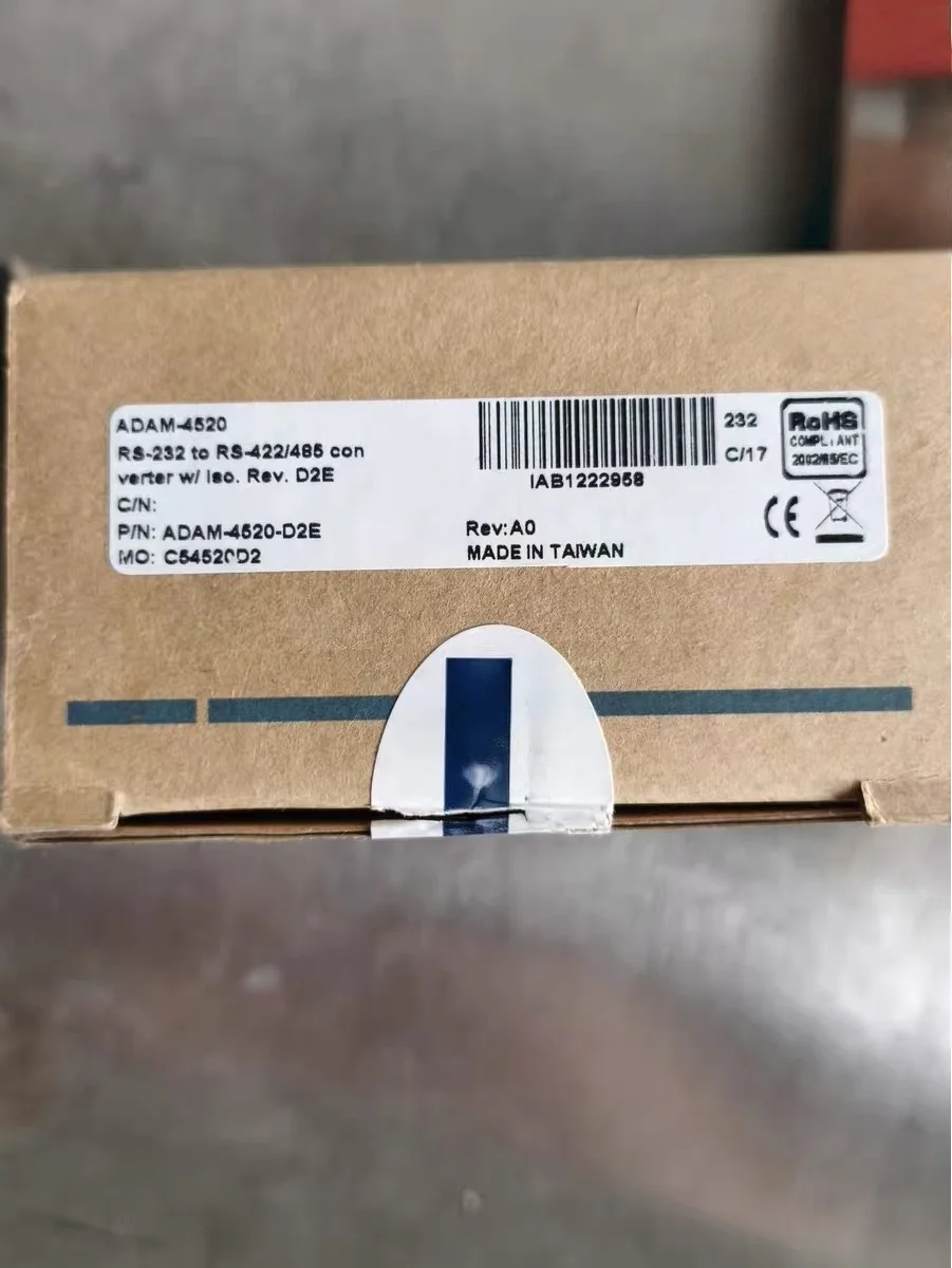 ADAM-4520-D2E RS232 to RS422 / RS485 Serial Converter New Original