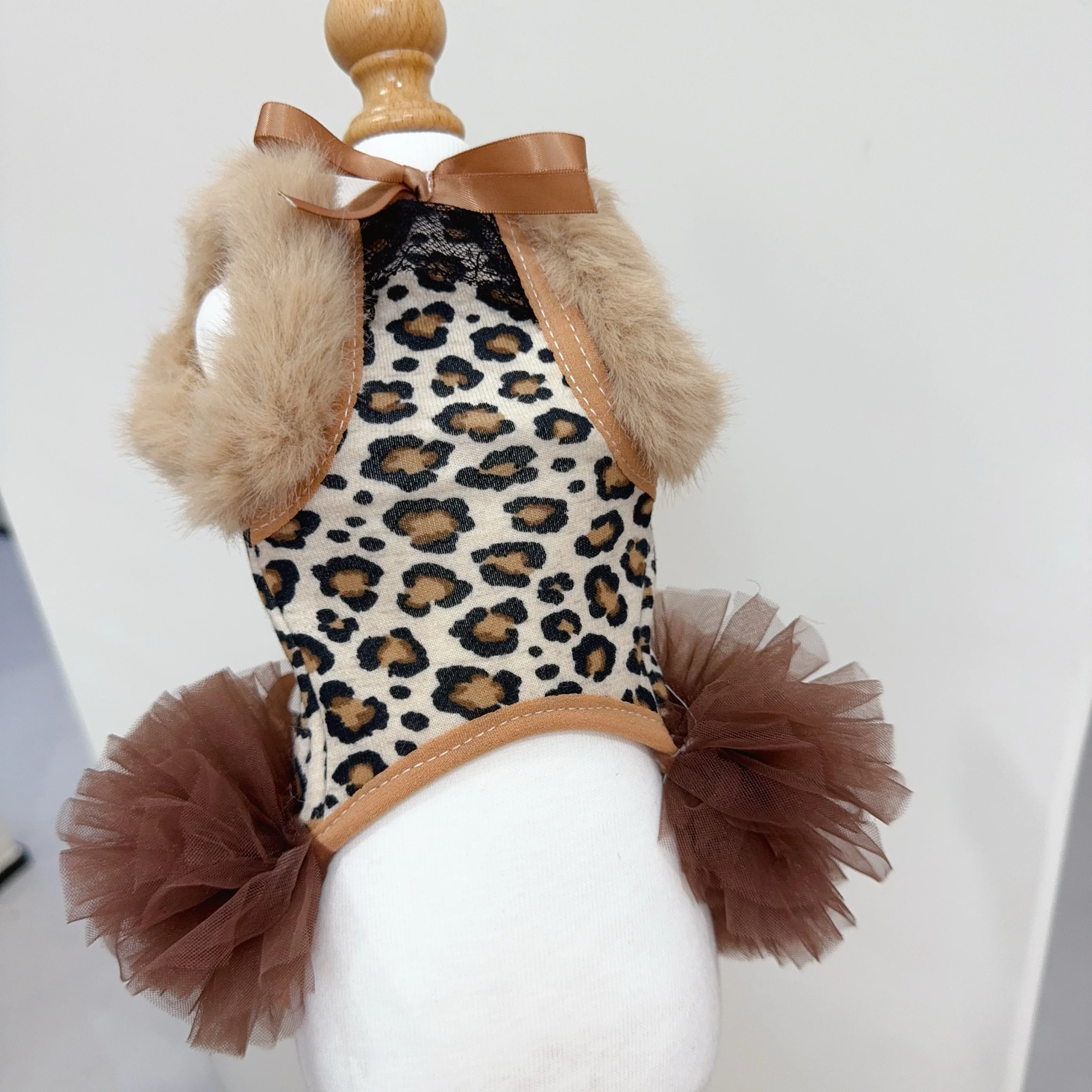 Retro Coffee Leopard Puppy Costumes Autumn Winter Plush Lace Bow Sling Dresses for Small Medium Dog Fashion Casual Pet Clothes