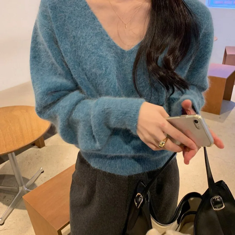 Chic Korean Loose V-Neck Pullover Knitwear Long Sleeve Lazy Versatile Sweater Elegant Style Comfortable Feeling Women's Fashion