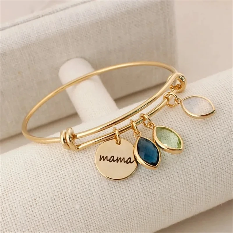 Personalized Family Names Stainless Steel Round Charms Bracelet with Birthstones Custom Engraved Names Bangle Gift for Mother