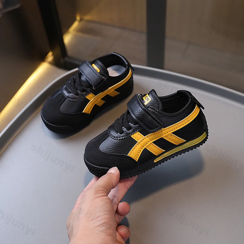 الأطفال تصميم الرجعية موضة الاتجاه حذاء كاجوال 2025 الخريف جديد الأولاد الفم الضحلة لينة سوليد مريحة عدم الانزلاق أحذية رياضية #4