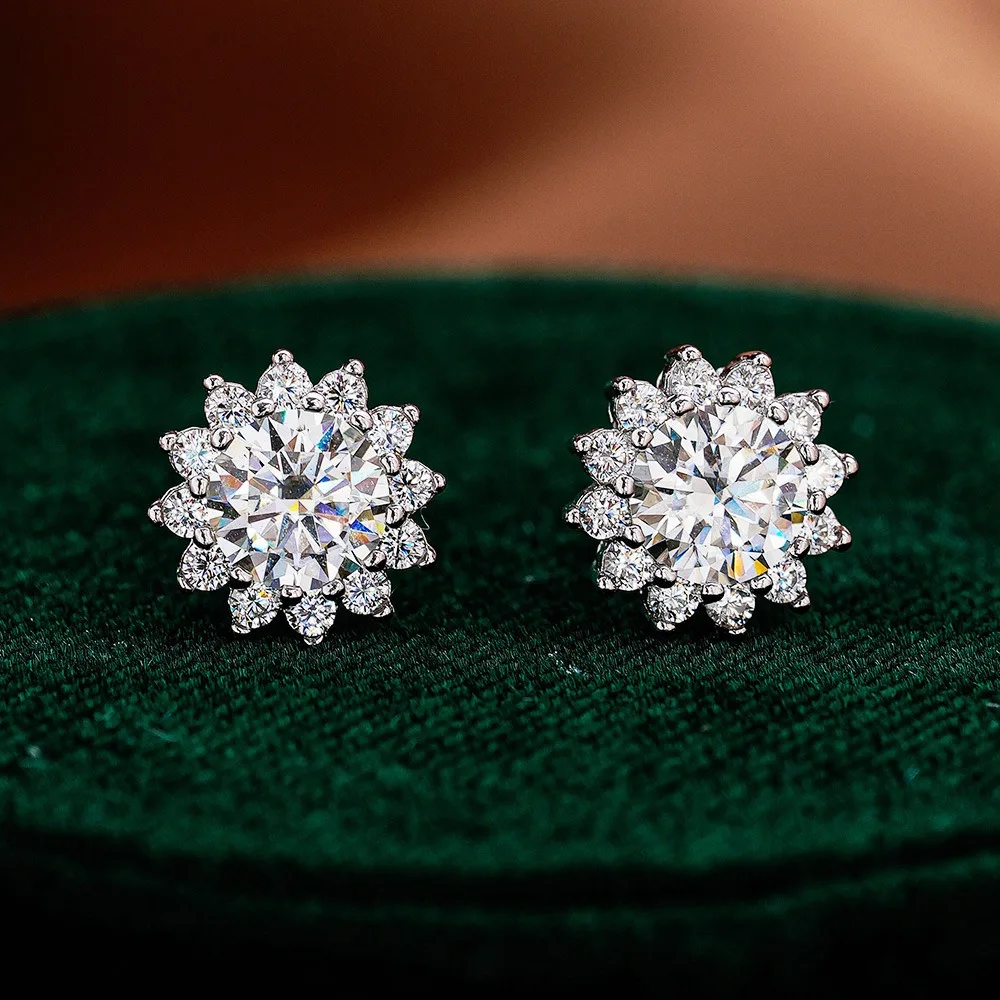 

Каждая серьга-гвоздики с муассанитом 0,5 карата для женщин, сверкающие ювелирные изделия для свадебной вечеринки, стерлинговое серебро S925 с подарочной коробкой