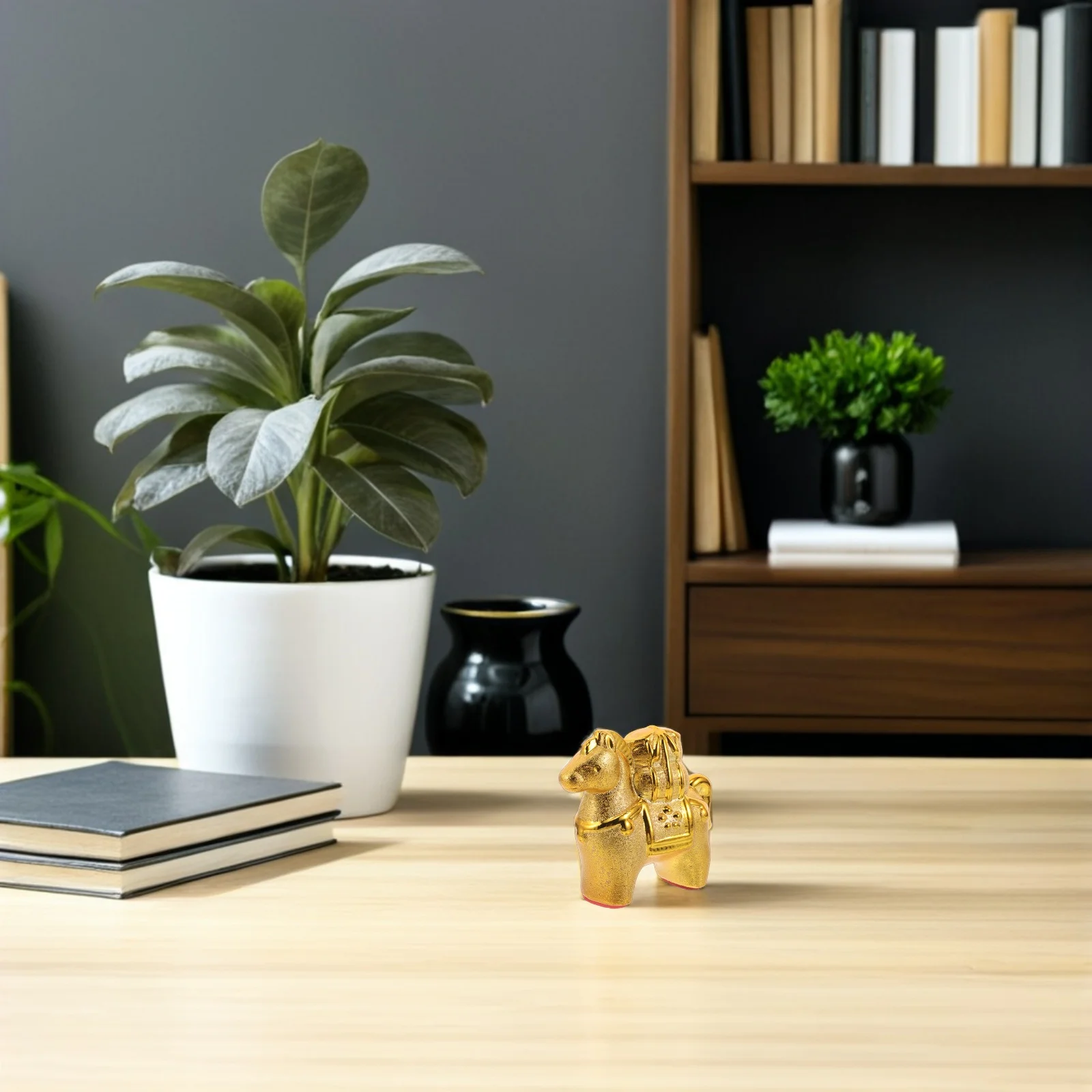 

Ceramic Horse Statue Gold Tabletop Sculpture for 2026 Chinese New Year Spring Festival Office Desktop Decoration