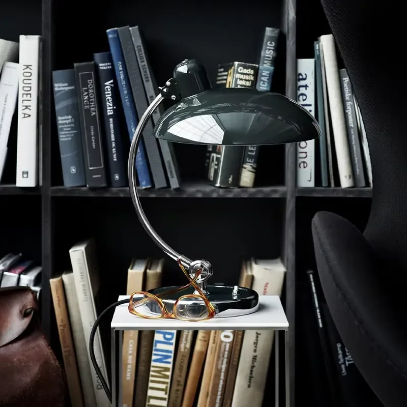 مصباح LED حديث بتصميم نورديك ي - مراجعة Light Switch وسعره